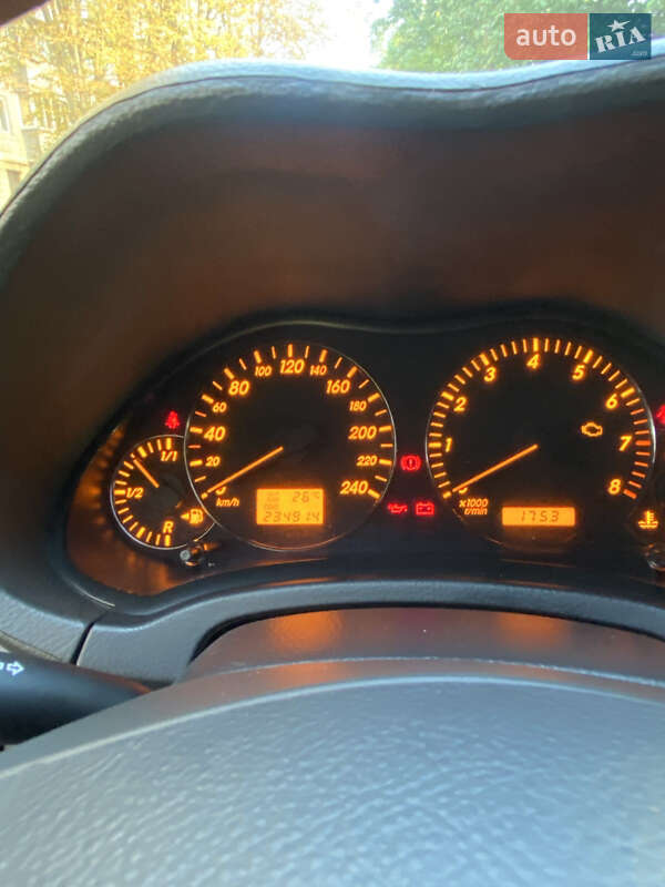 Універсал Toyota Avensis 2004 в Києві фото 3 Універсал Toyota Avensis 2004 в Києві