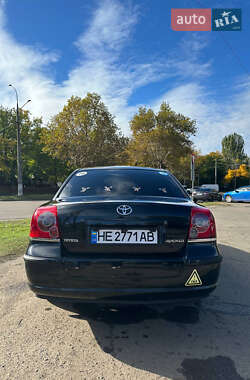 Седан Toyota Avensis 2008 в Миколаєві