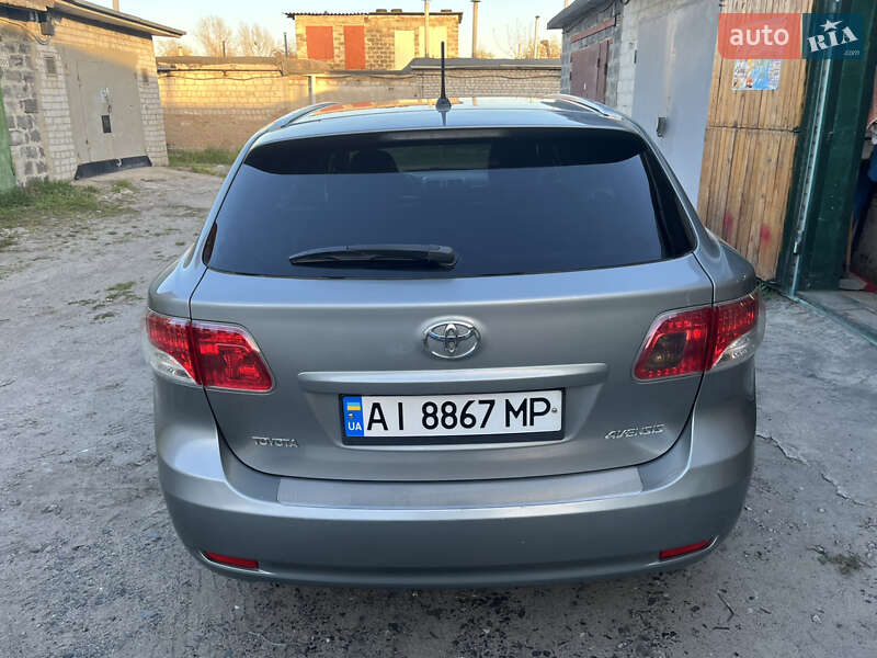 Универсал Toyota Avensis 2011 в Украинке фото 4 Универсал Toyota Avensis 2011 в Украинке