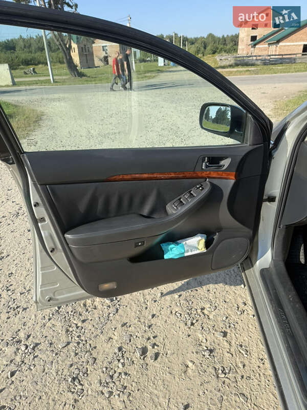 Лифтбек Toyota Avensis 2003 в Львове фото 9 Лифтбек Toyota Avensis 2003 в Львове