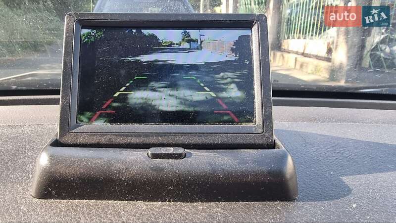 Седан Toyota Avensis 2007 в Львові