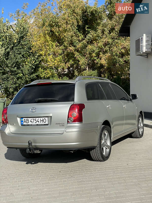 Универсал Toyota Avensis 2007 в Могилев-Подольске