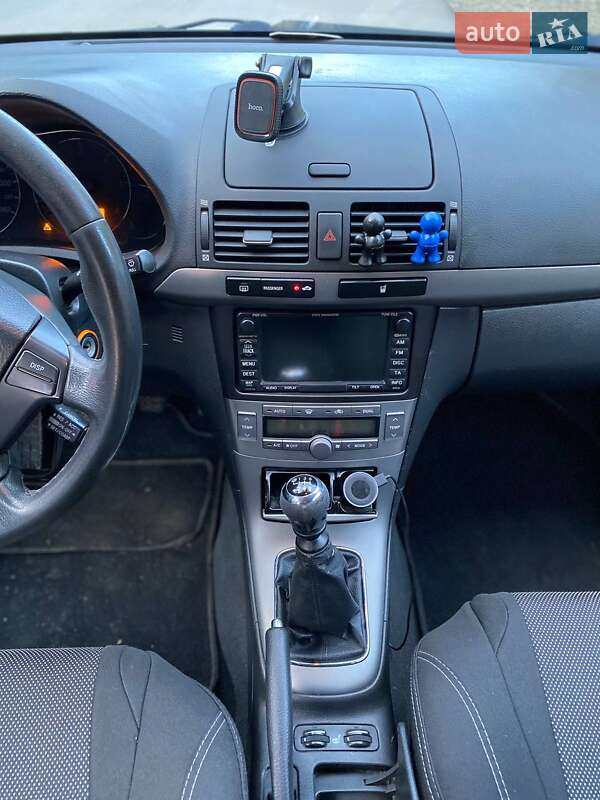 Универсал Toyota Avensis 2007 в Ивано-Франковске фото 17 Универсал Toyota Avensis 2007 в Ивано-Франковске