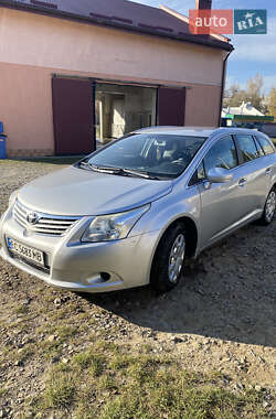 Універсал Toyota Avensis 2011 в Новояворівську