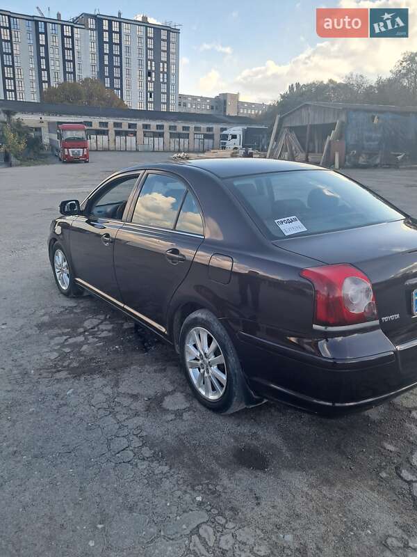 Toyota Avensis 2008