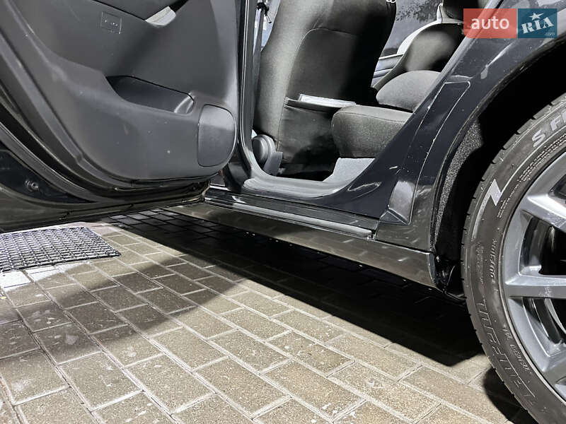 Універсал Toyota Avensis 2008 в Львові