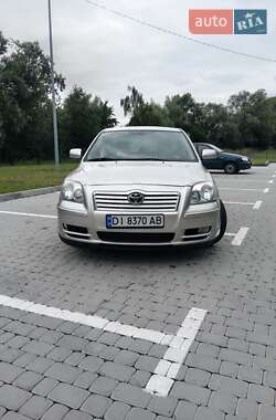 Седан Toyota Avensis 2003 в 