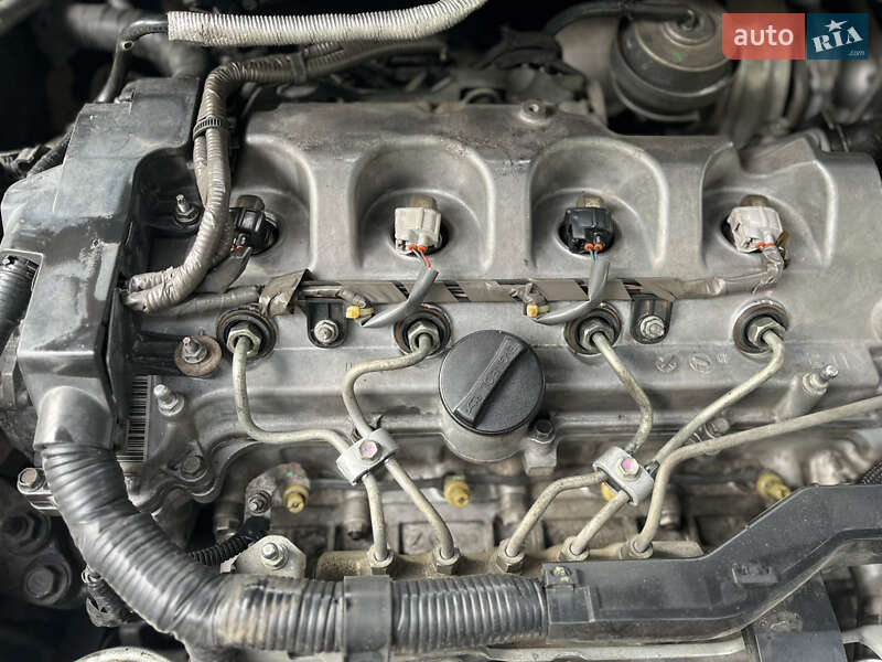 Універсал Toyota Avensis 2008 в Львові