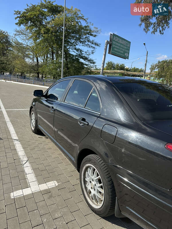Седан Toyota Avensis 2007 в Одесі