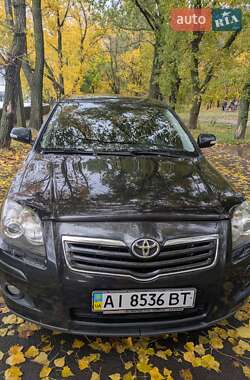 Седан Toyota Avensis 2008 в Світловодську