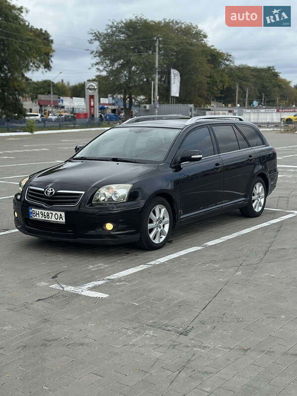 Універсал Toyota Avensis 2007 в Одесі
