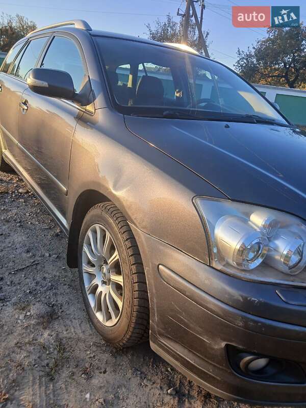 Универсал Toyota Avensis 2007 в Мукачево