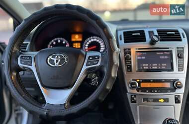 Универсал Toyota Avensis 2012 в 