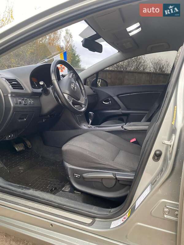Універсал Toyota Avensis 2009 в Житомирі фото 6 Універсал Toyota Avensis 2009 в Житомирі
