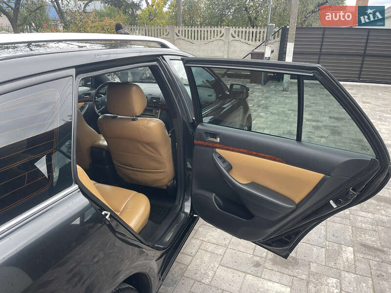 Універсал Toyota Avensis 2007 в Києві