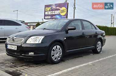 Седан Toyota Avensis 2004 в Черкассах