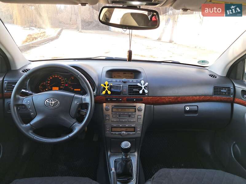 Универсал Toyota Avensis 2006 в Виннице