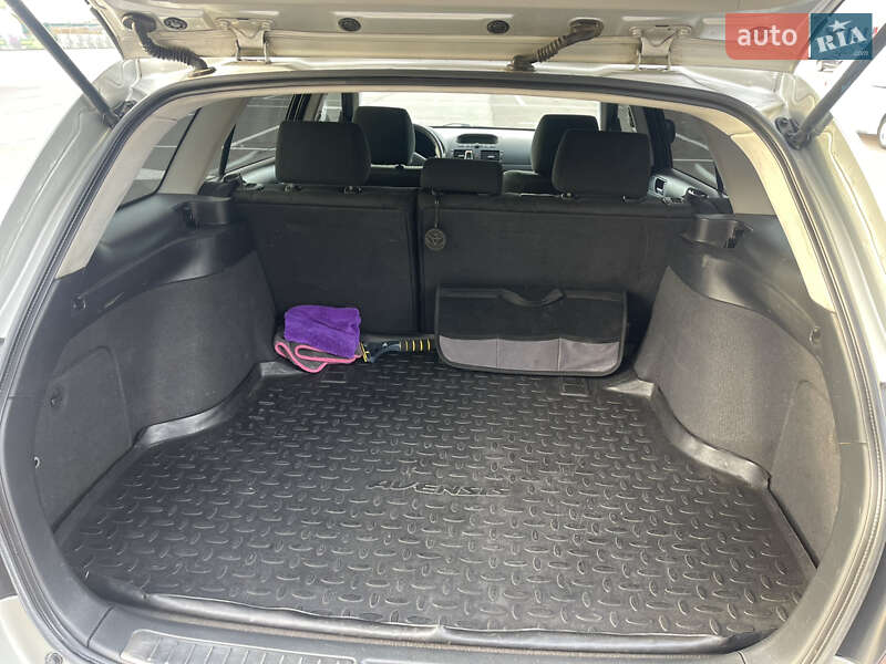 Универсал Toyota Avensis 2006 в Львове фото 9 Универсал Toyota Avensis 2006 в Львове