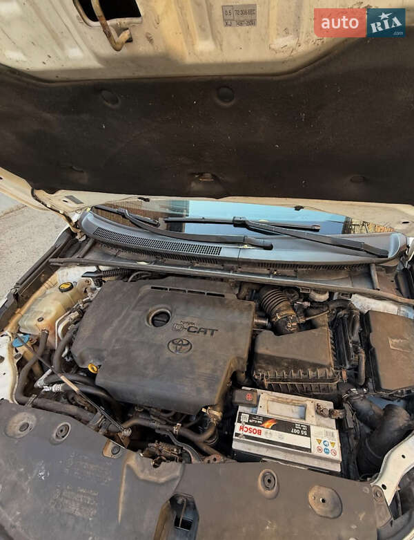 Универсал Toyota Avensis 2012 в Днепре фото 7 Универсал Toyota Avensis 2012 в Днепре