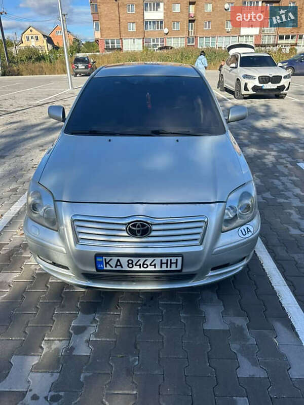Седан Toyota Avensis 2003 в Кривом Роге фото 2 Седан Toyota Avensis 2003 в Кривом Роге