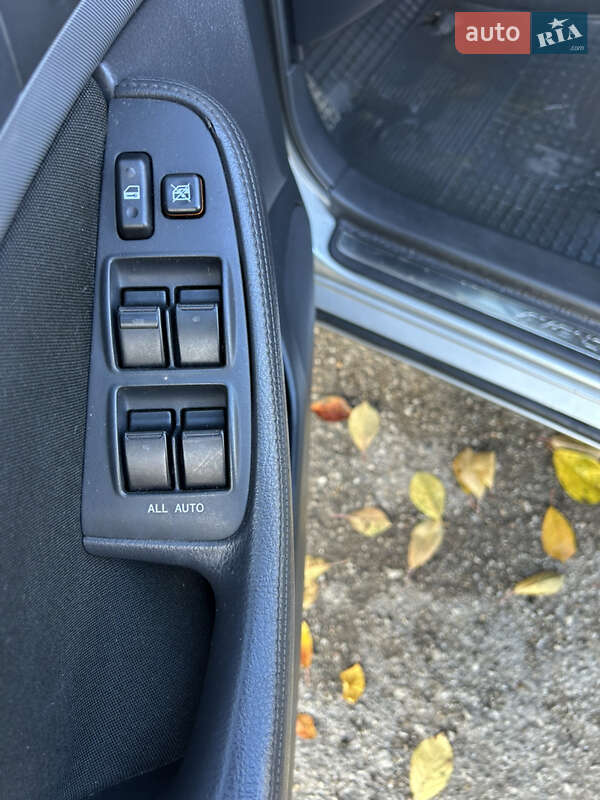 Седан Toyota Avensis 2008 в Сокирянах