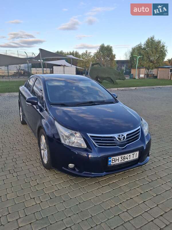 Toyota Avensis 2010 Toyota Avensis 2010