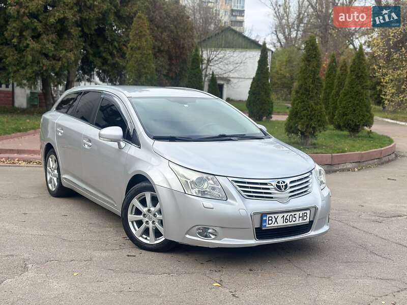 Универсал Toyota Avensis 2008 в Киеве фото 13 Универсал Toyota Avensis 2008 в Киеве