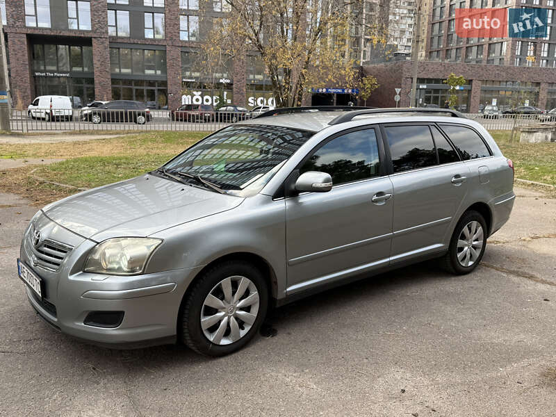 Toyota Avensis 2008