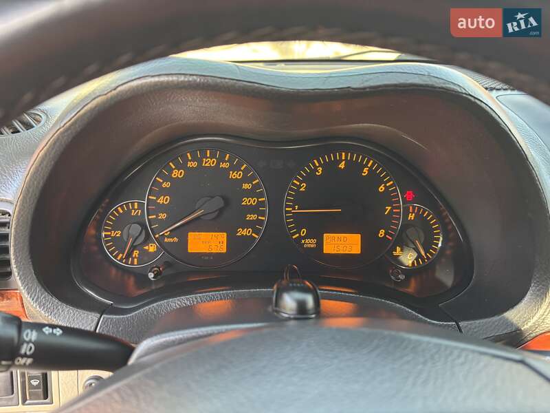 Седан Toyota Avensis 2004 в Березовке фото 25 Седан Toyota Avensis 2004 в Березовке