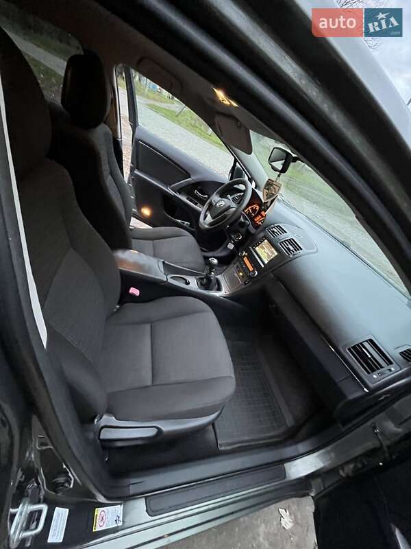 Універсал Toyota Avensis 2009 в Луцьку фото 8 Універсал Toyota Avensis 2009 в Луцьку