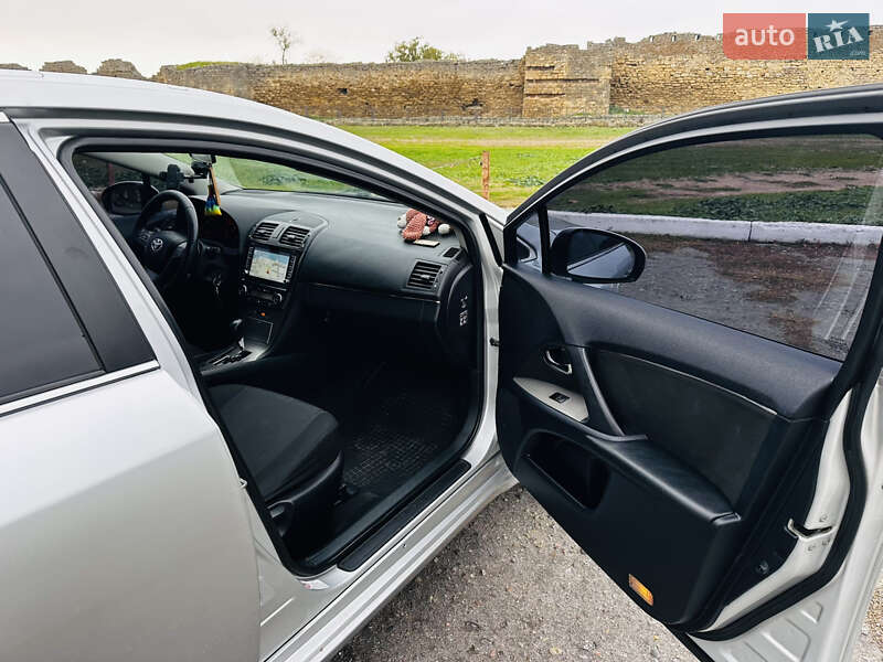 Универсал Toyota Avensis 2009 в Белгороде-Днестровском