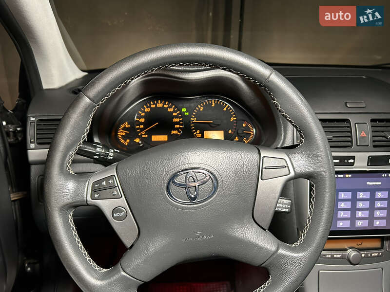 Универсал Toyota Avensis 2008 в Одессе