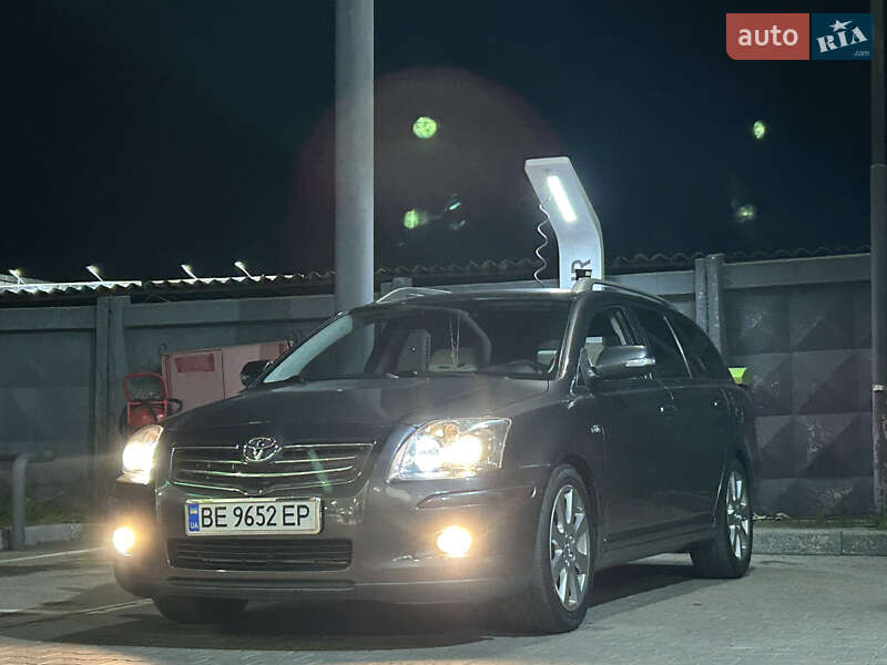 Универсал Toyota Avensis 2008 в Одессе
