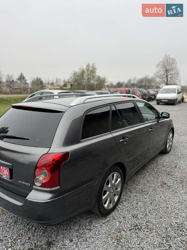 Универсал Toyota Avensis 2007 в Луцке