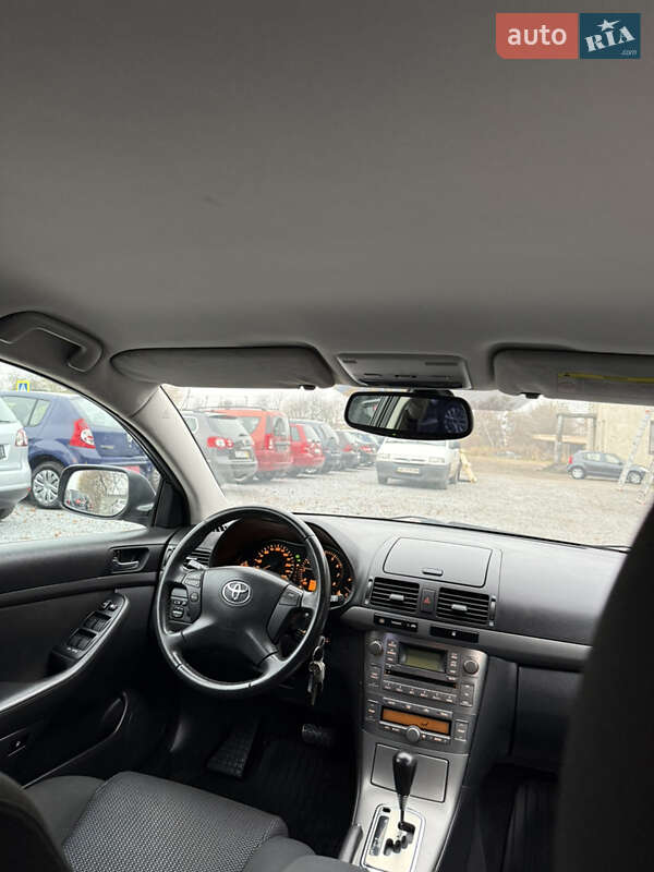 Универсал Toyota Avensis 2007 в Луцке