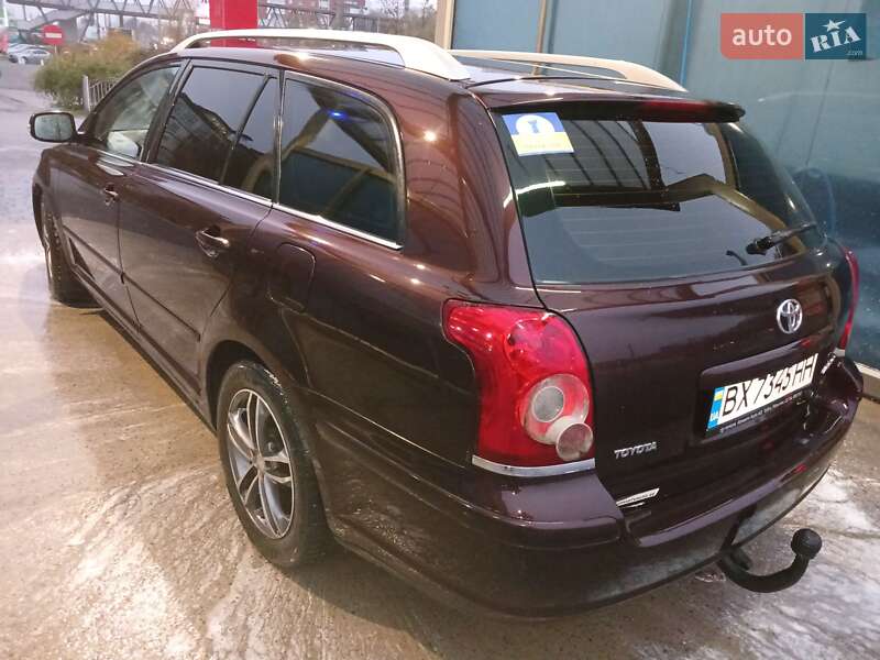 Универсал Toyota Avensis 2007 в Тернополе
