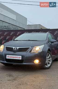 Універсал Toyota Avensis 2009 в Сумах