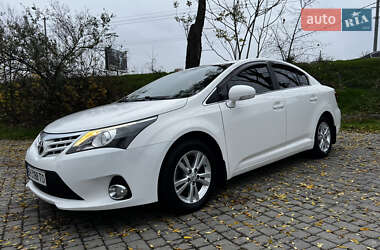 Седан Toyota Avensis 2012 в Одесі