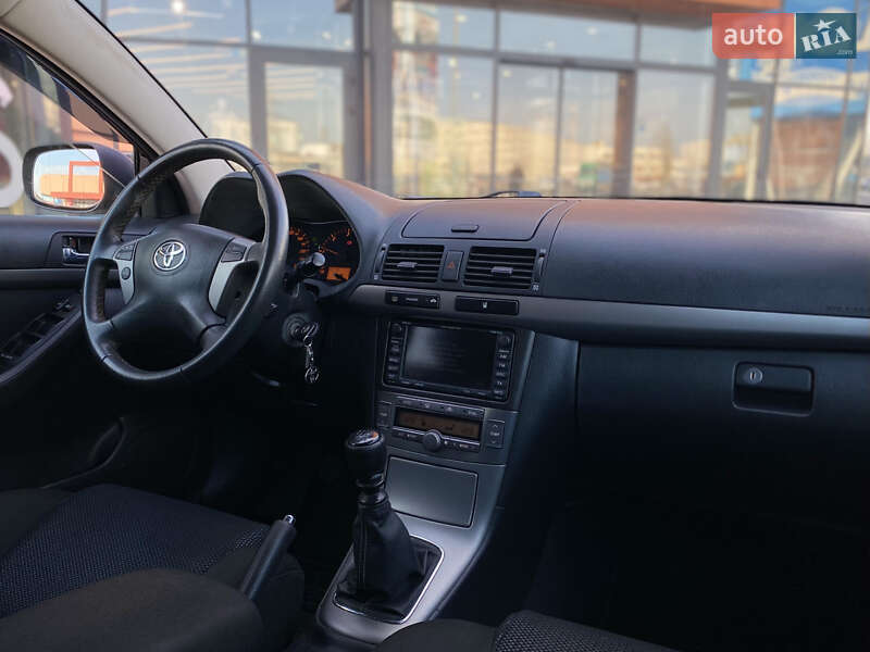 Универсал Toyota Avensis 2008 в Киеве фото 12 Универсал Toyota Avensis 2008 в Киеве