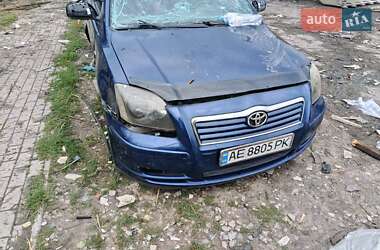 Лифтбек Toyota Avensis 2003 в Желтых Водах