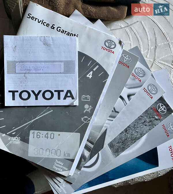 Универсал Toyota Avensis 2010 в Самборе