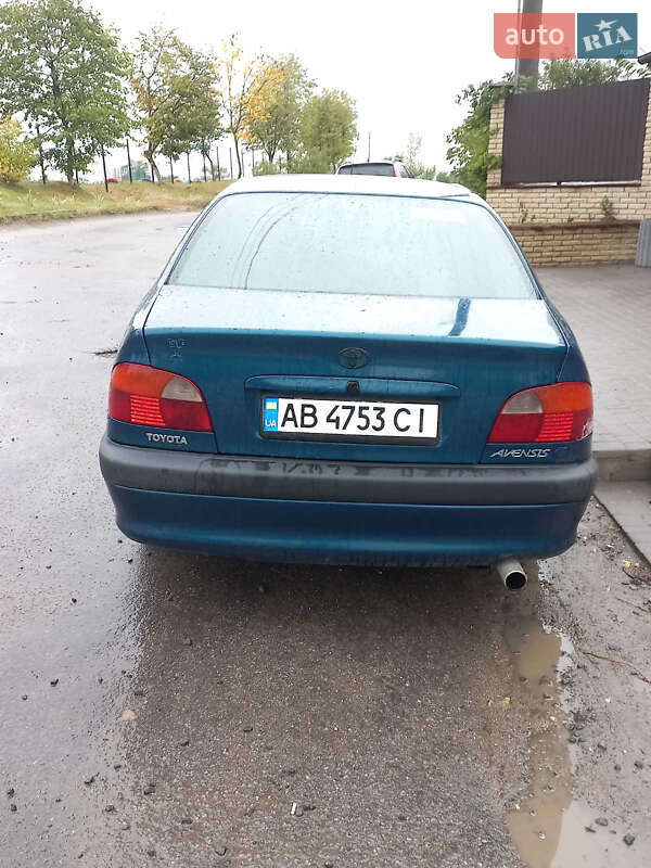 Toyota Avensis 2000 Toyota Avensis 2000