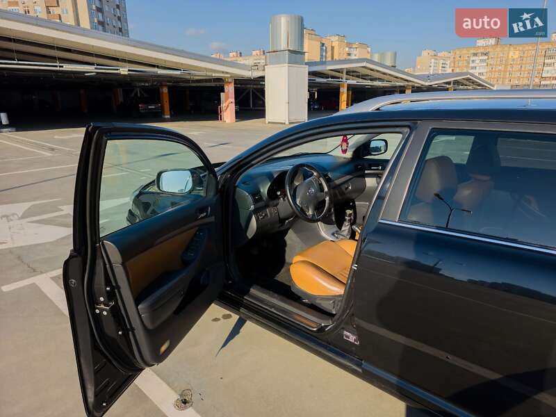 Универсал Toyota Avensis 2009 в Киеве