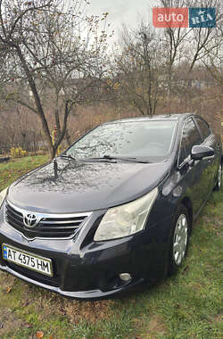 Седан Toyota Avensis 2010 в Івано-Франківську