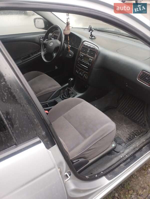 Универсал Toyota Avensis 2000 в Ивано-Франковске фото 5 Универсал Toyota Avensis 2000 в Ивано-Франковске
