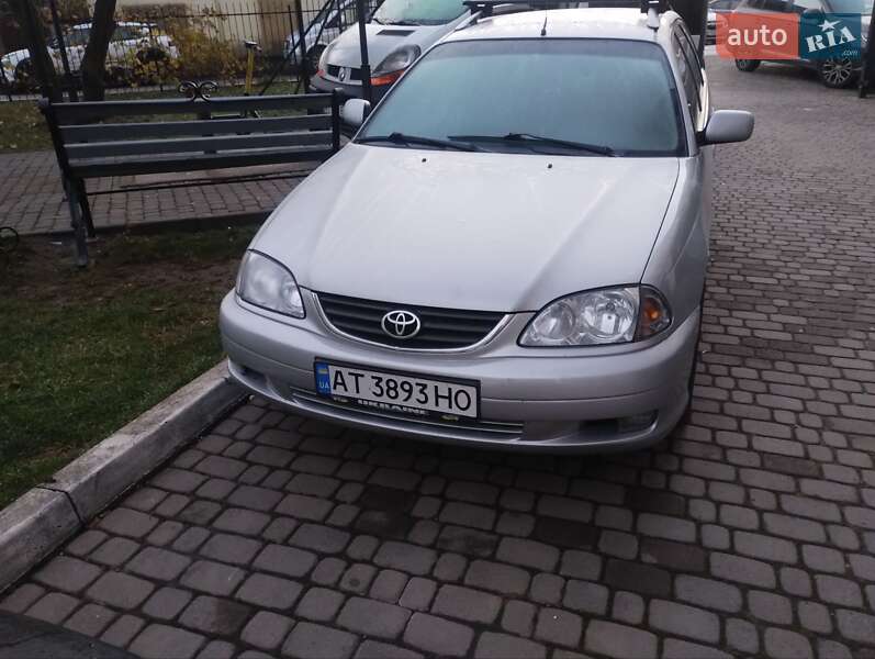 Универсал Toyota Avensis 2000 в Ивано-Франковске фото Универсал Toyota Avensis 2000 в Ивано-Франковске