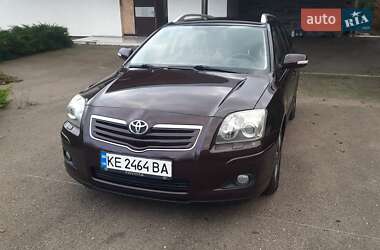 Універсал Toyota Avensis 2006 в Харкові