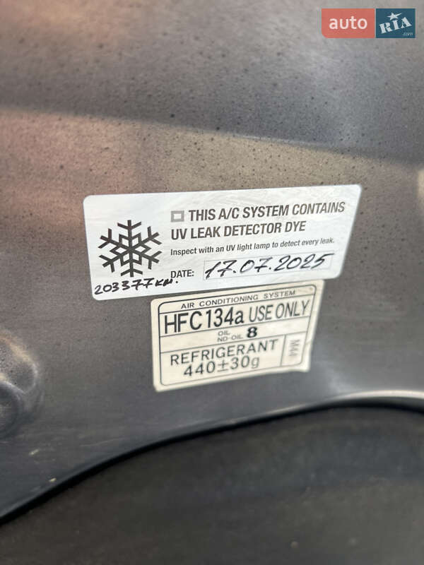 Седан Toyota Avensis 2009 в Одессе