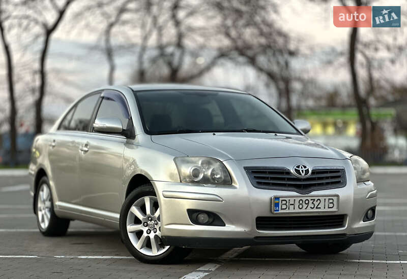 Седан Toyota Avensis 2007 в Одессе