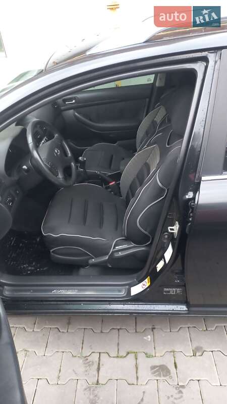 Универсал Toyota Avensis 2003 в Хмельницком